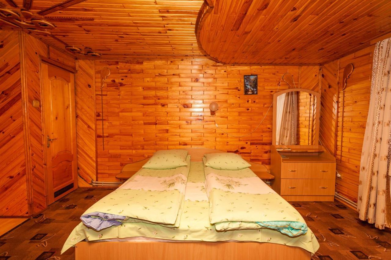 Smerekova Hata Yablunytsya Exterior foto